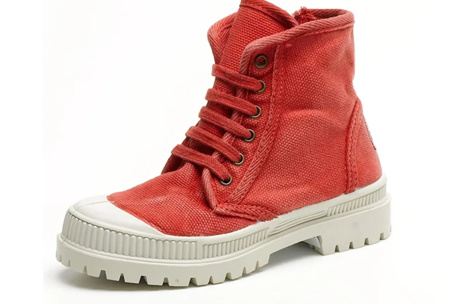 Natural World Bottes-Old Edera